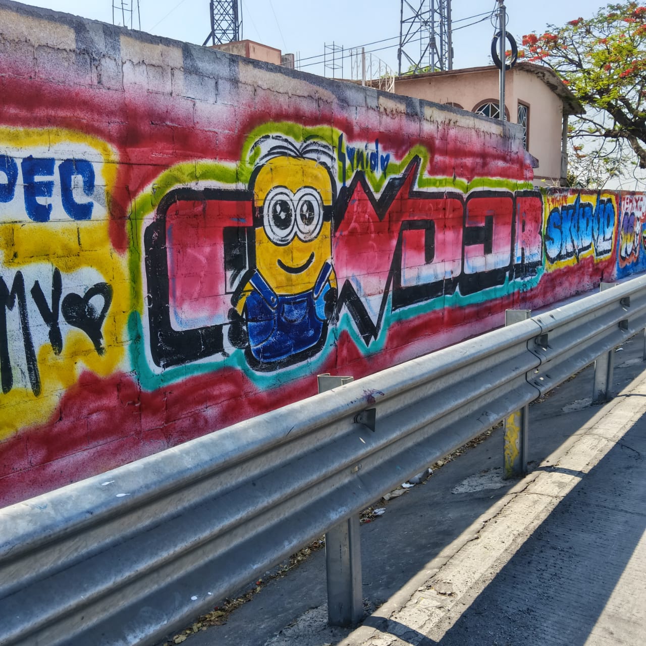 Publicidad pintada para evento masivo